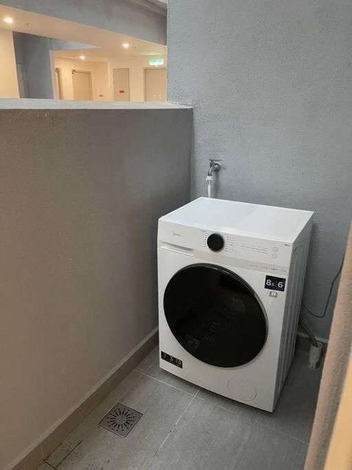 Trion Klcc View L65 2br 2bth Pangsapuri *